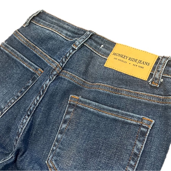 Monkey Ride Los Angeles Distressed Frayed Straight Leg Jeans Size 27 / 5 - Picture 6 of 8